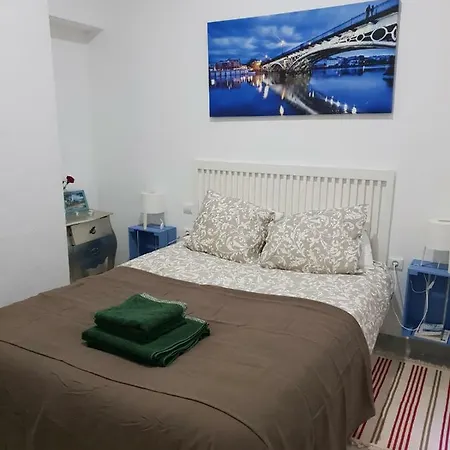 Santas Patronas Street Center Apartament